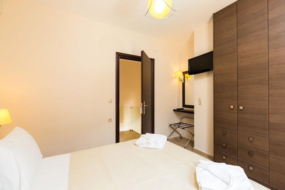 Pantheon Villas & Suites Vlikhádha Eksteriør billede