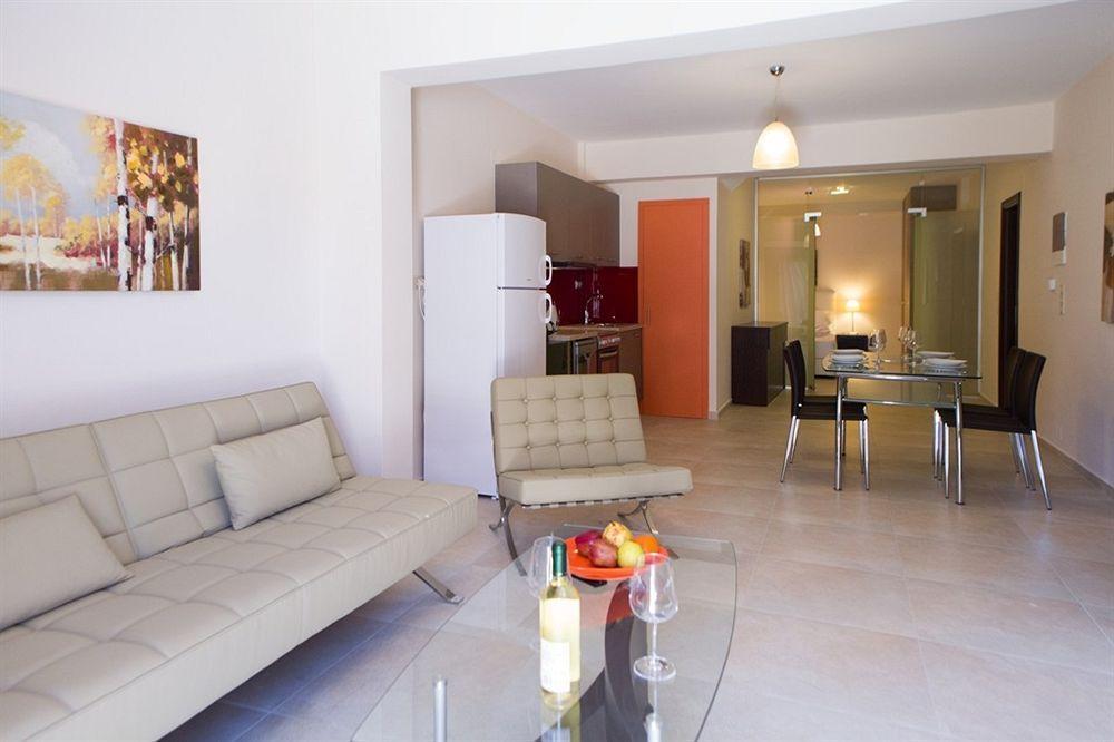 Pantheon Villas & Suites Vlikhádha Eksteriør billede