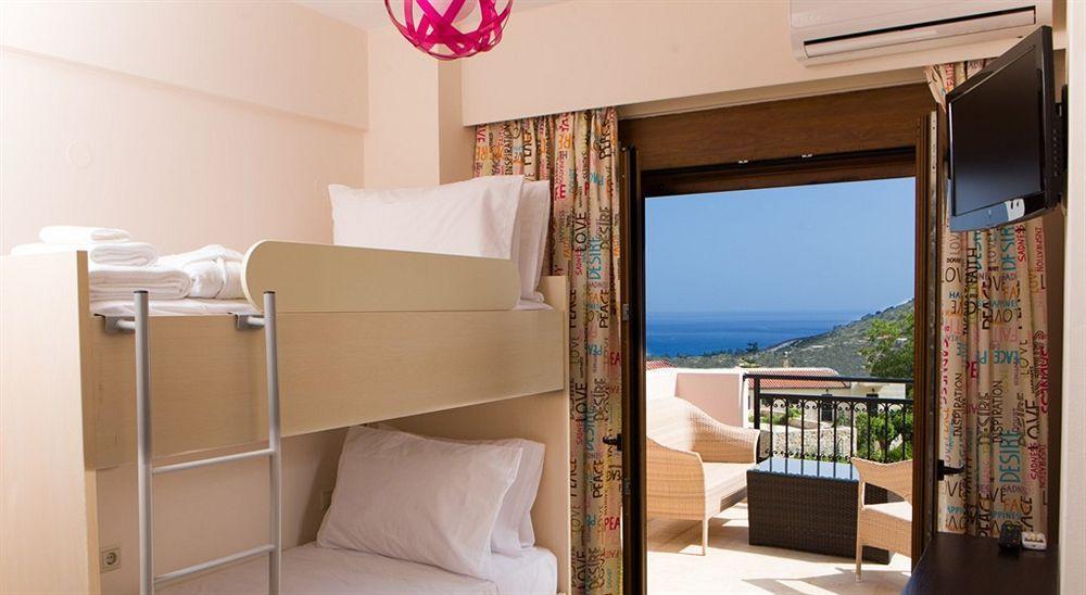 Pantheon Villas & Suites Vlikhádha Eksteriør billede