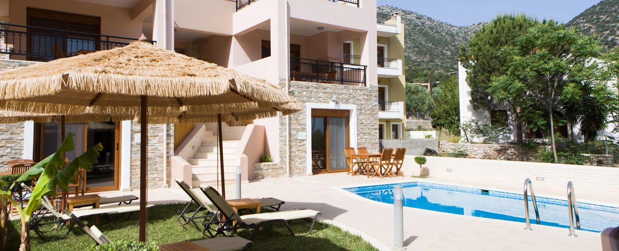 Pantheon Villas & Suites Vlikhádha Eksteriør billede